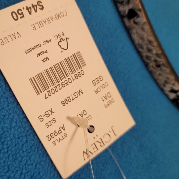 Skinny Belt new with tag - Picture 2 of 3